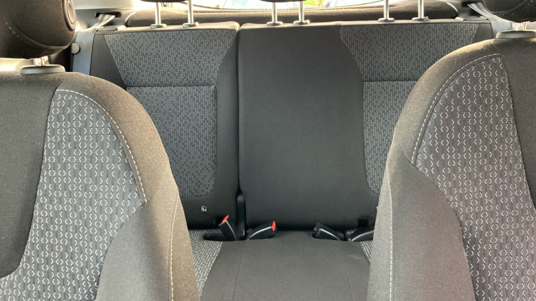 Vauxhall Crossland 1.2 Design 5dr Petrol Hatchback